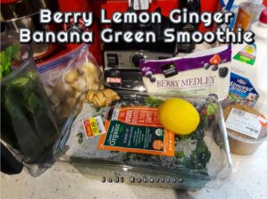 Berry Lemon Ginger Banana Green Smoothie