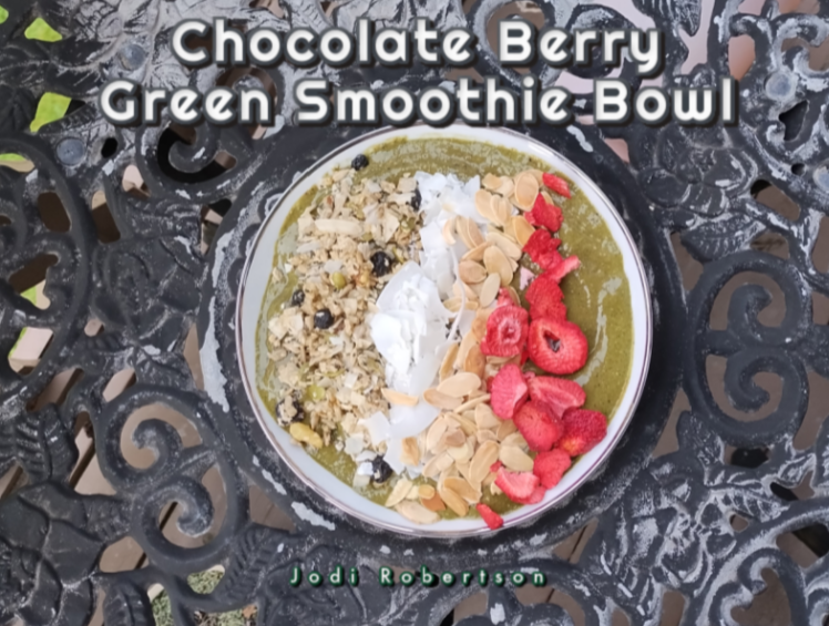 Chocolate Berry Green Smoothie Bowl