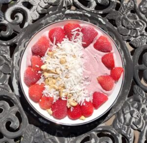 Strawberry Shortcake Smoothie Bowl